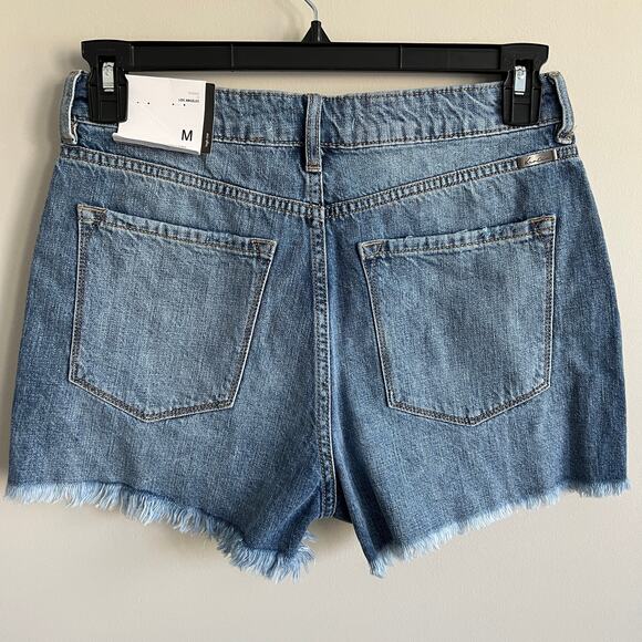 Kancan Isabelle High Rise Distressed Raw Hem Shorts Medium NWT - Picture 2 of 6